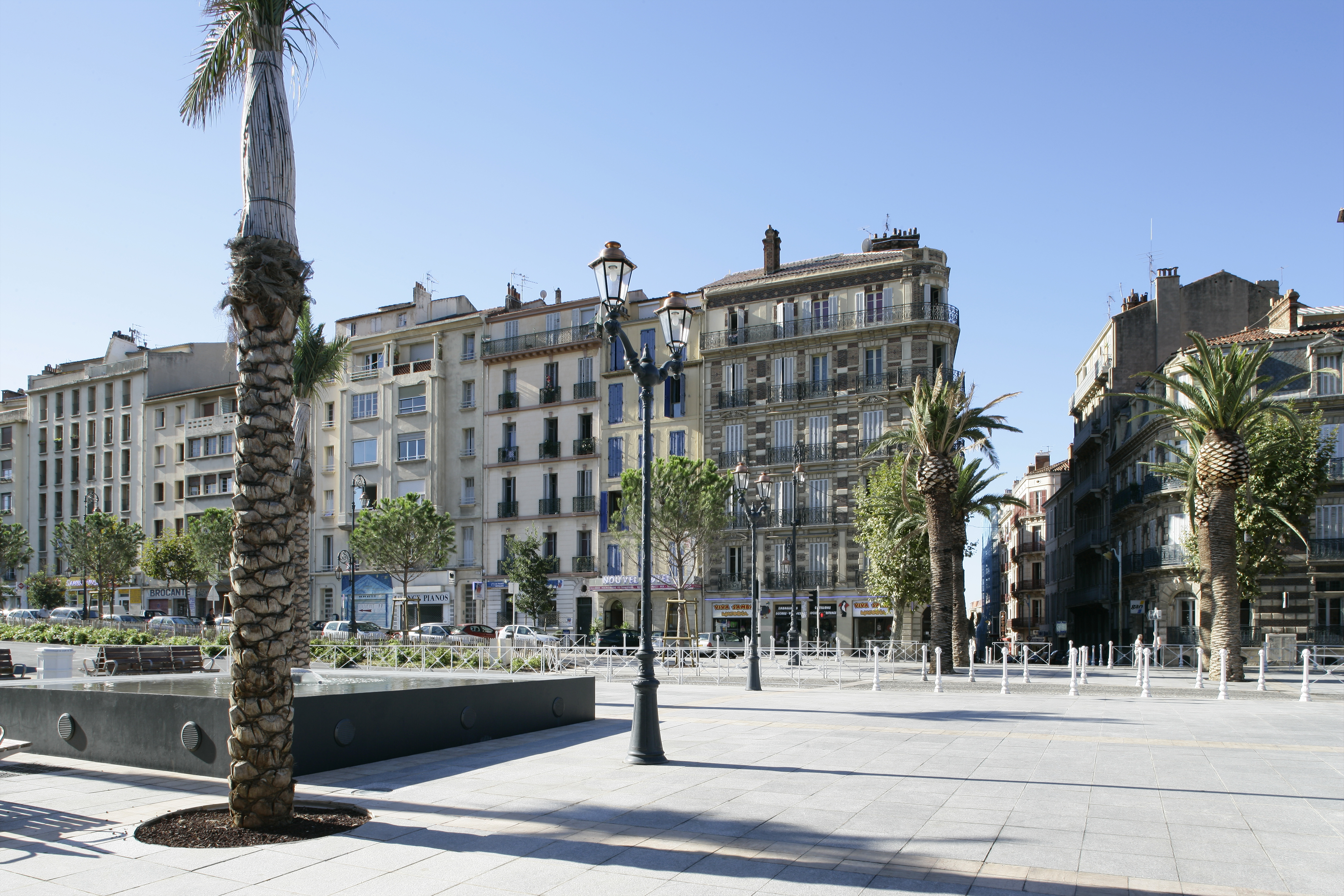 Place Albert devant la gare routière de Toulon par AAPL architecte DPLG VAR