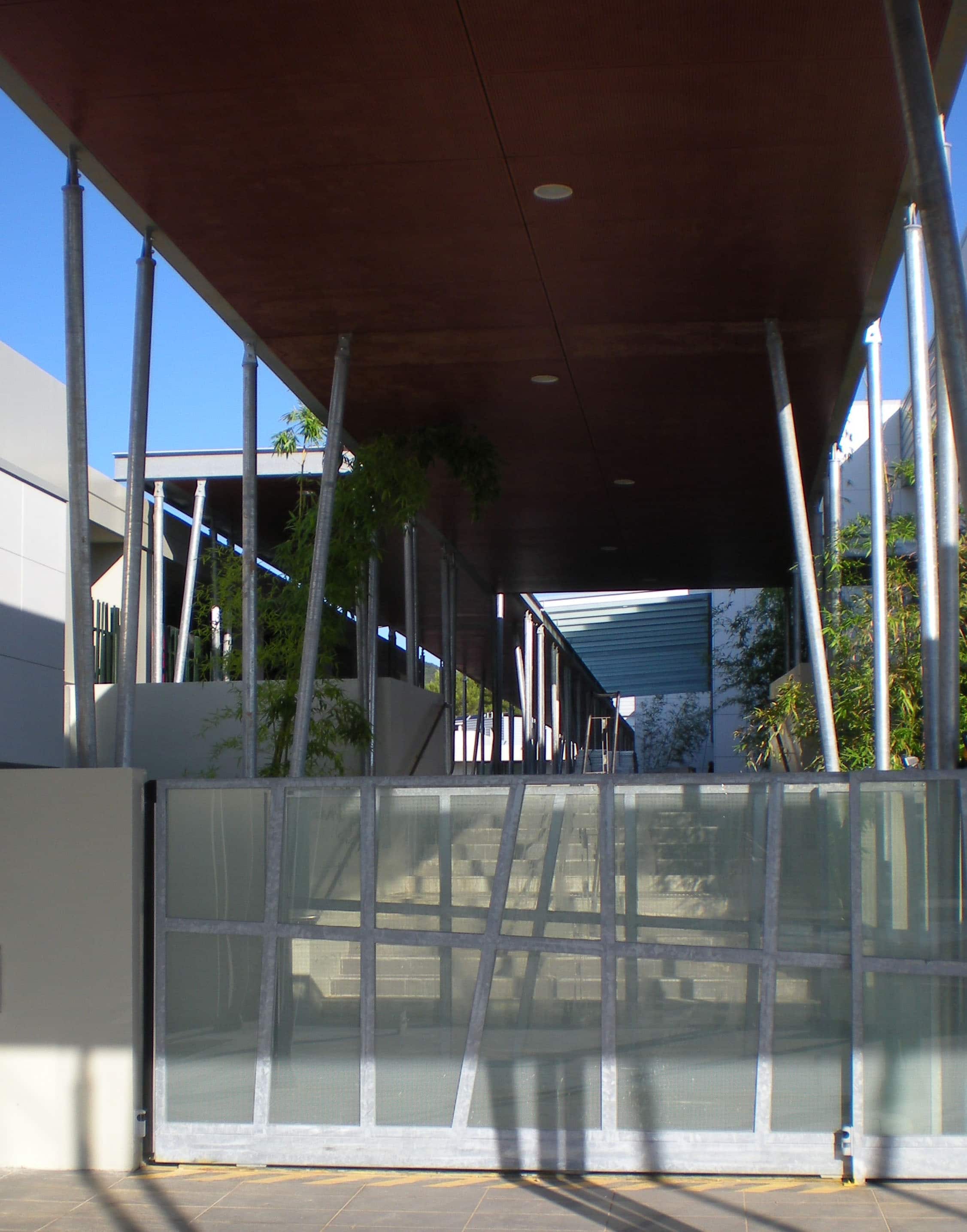 Préau du Collège Saint Maximin - Réalisation AAPL ARCHITECTE DPLG VAR