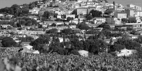 fond1-pierrefeu-mairie